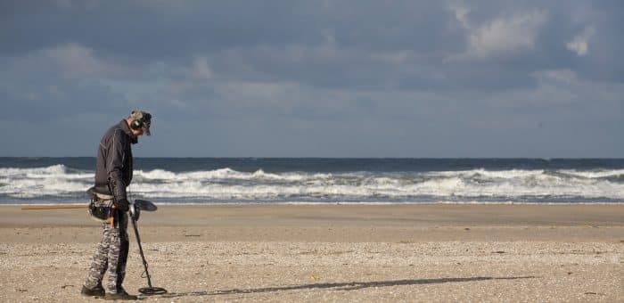 Peut-on utiliser un détecteur de métaux sur la plage ?